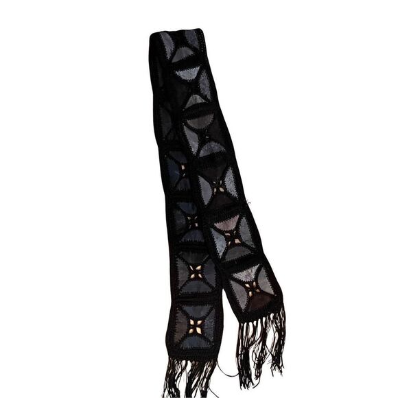 Vintage 1970s Sash Belt Leather Macrame Crochet Scarf - Picture 4 of 14